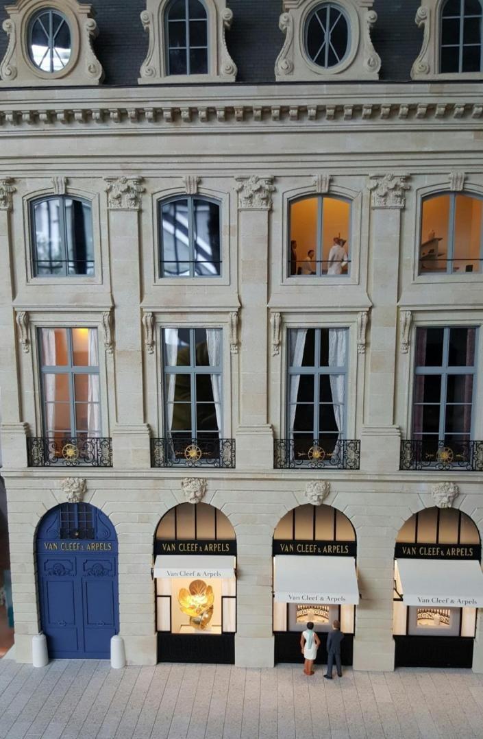 PLV sur mesure Paris